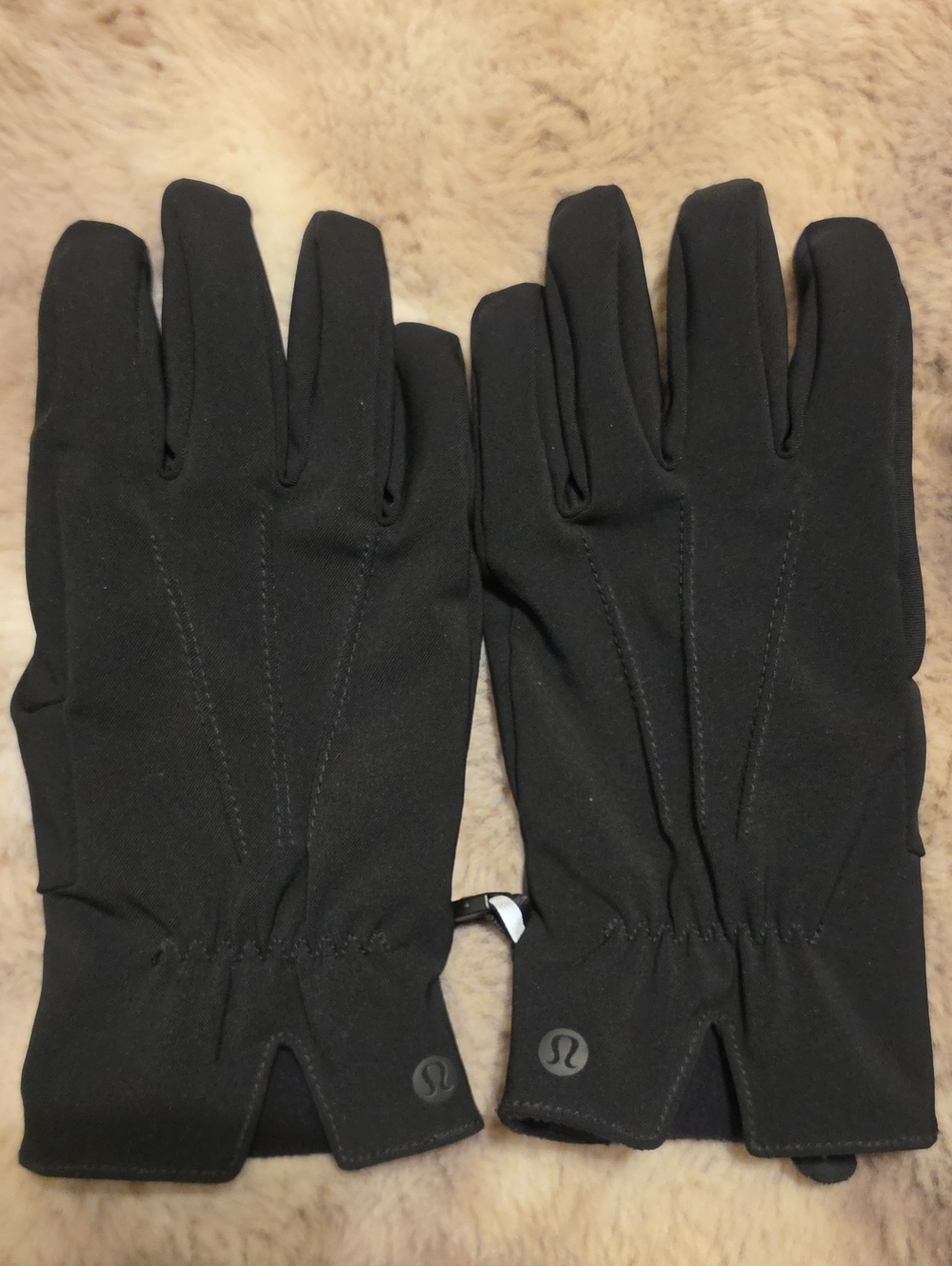 lululemon athletica | Black Men's City Keeper Touchscreen Gloves | NWOT